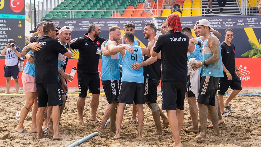2025 Plaj Hentbolu Avrupa Şampiyonası'nda Erkekler Yoluna Devam Ediyor!