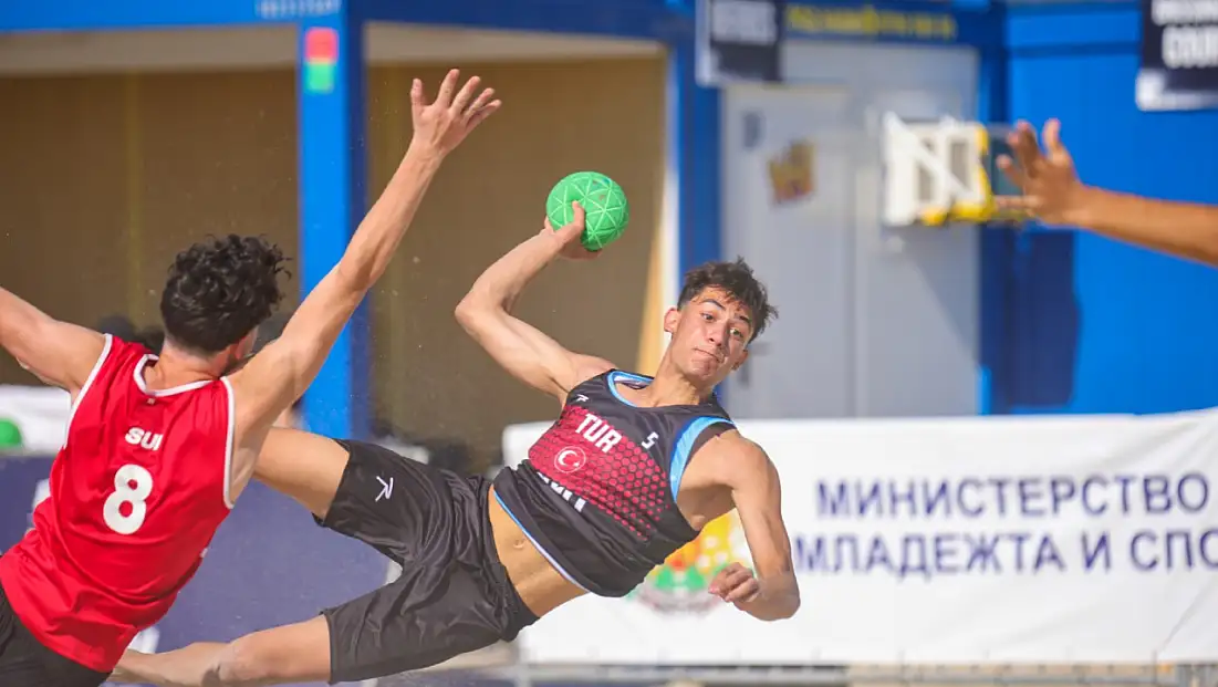 EHF U16 Plaj Hentbolu Avrupa Şampiyonası’nda 15. ve 16. Olduk