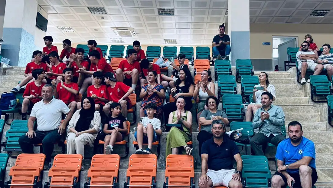 Süper Lig'de, Minikler'de, Yalıkavak Yöneticileri Her Yerde