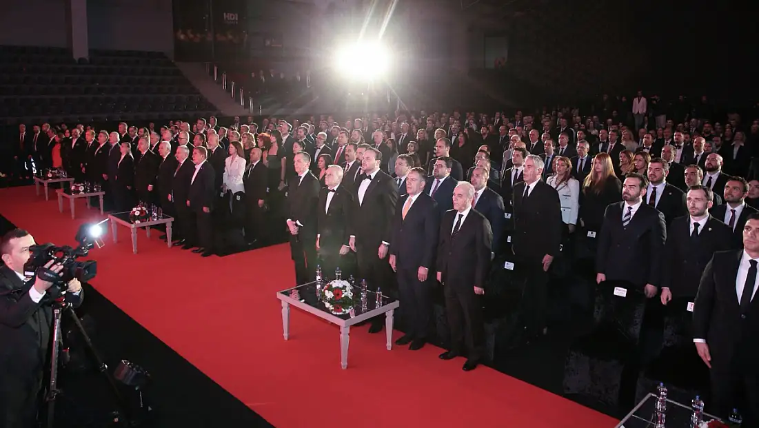 Türkiye Hentbol Federasyonu’nun 50. Yıl Gala Gecesi Coşkuyla Gerçekleştirildi