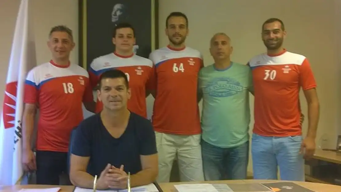 Bahçeşehir Koleji imzaları arttırdı