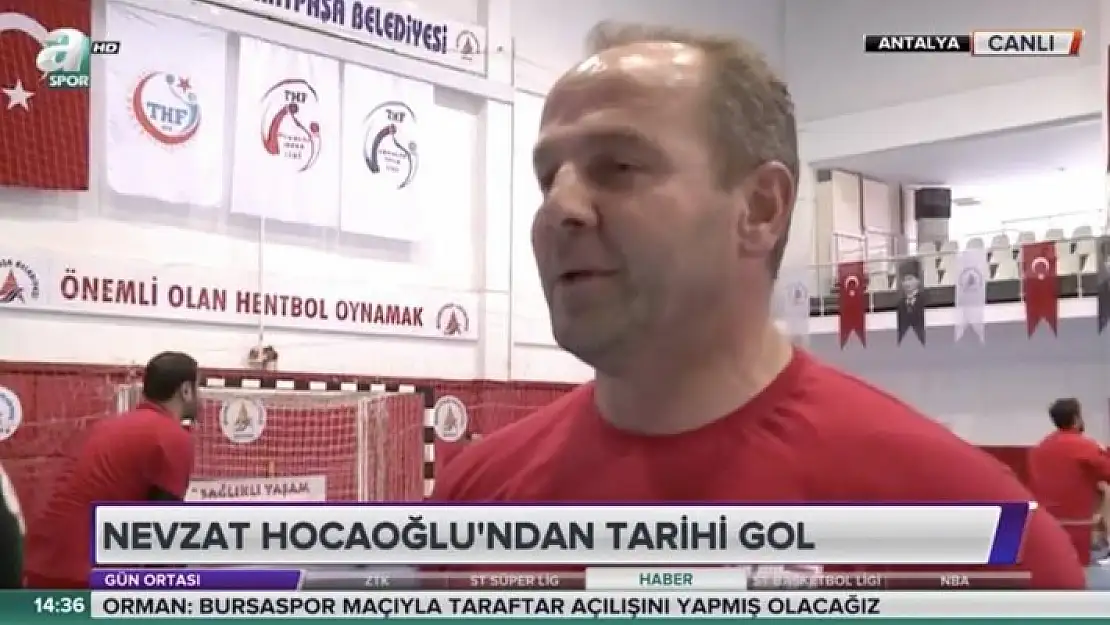 Canlı Yayında tarihi golü anlattı