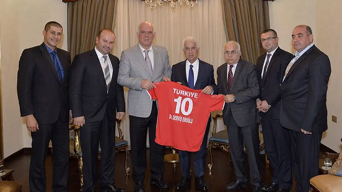Eyuboğlu, KKTC’de temaslarda bulundu