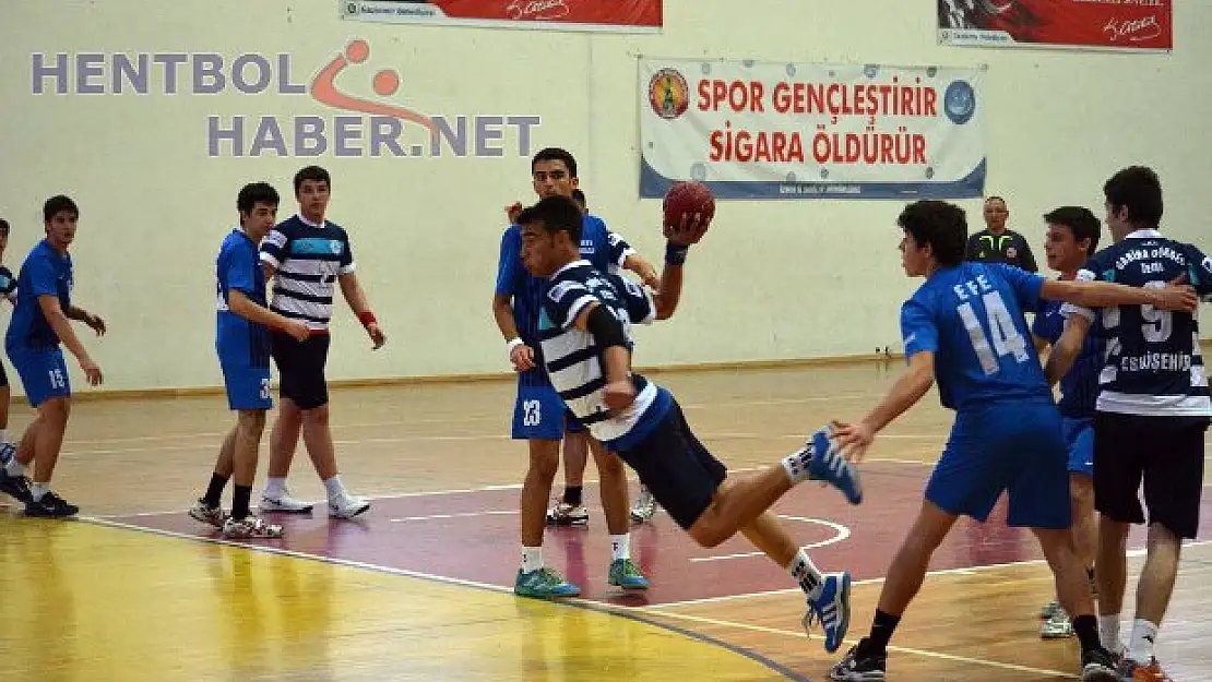 Gençler Yarı Final Heyecanı Foto Galeri