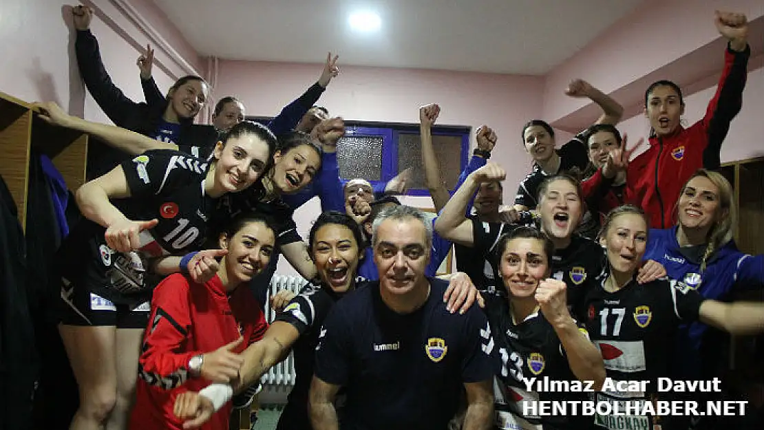 Hakan Günal: Bu onur sporcu arkadaşlarımın