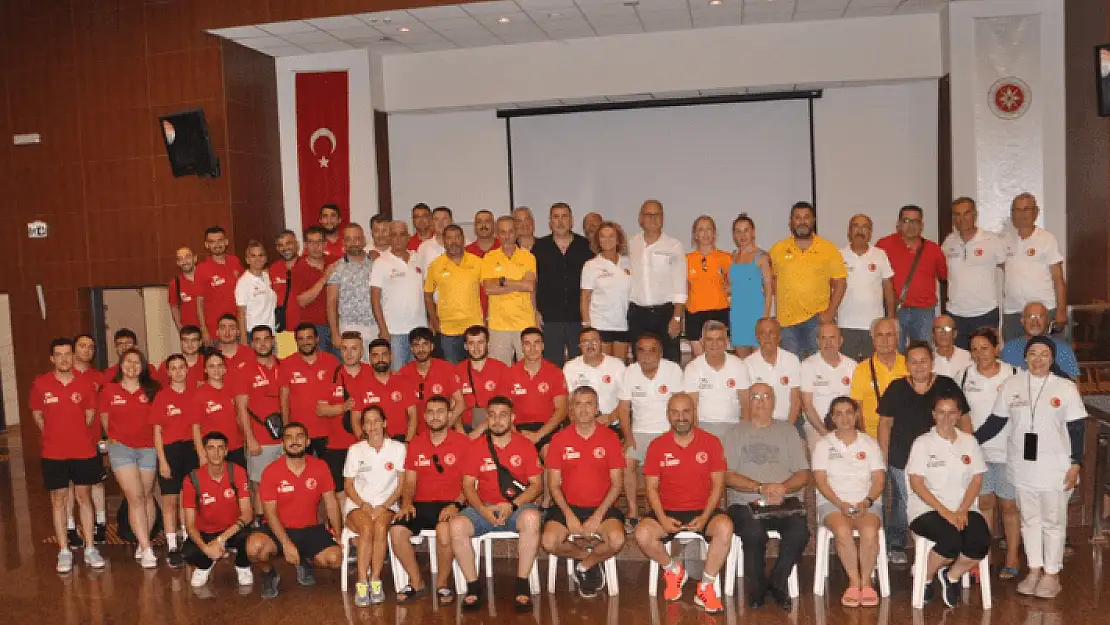 Hakem- gözlemci semineri Urla'da gerçekleşti