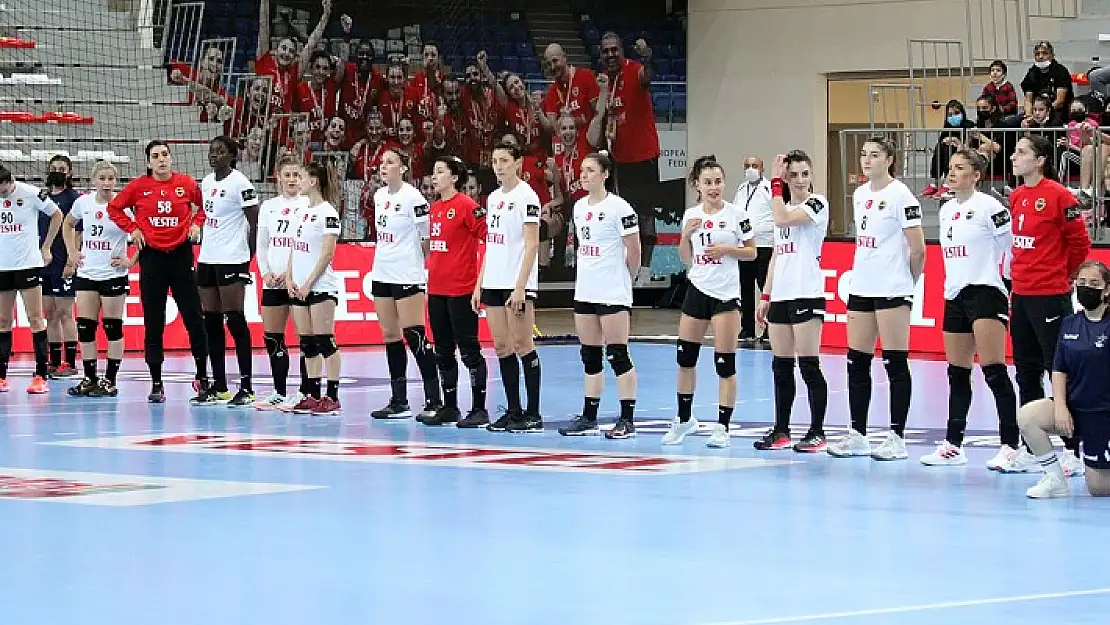 Hentbol aslında tamamen bir mühendisliktir