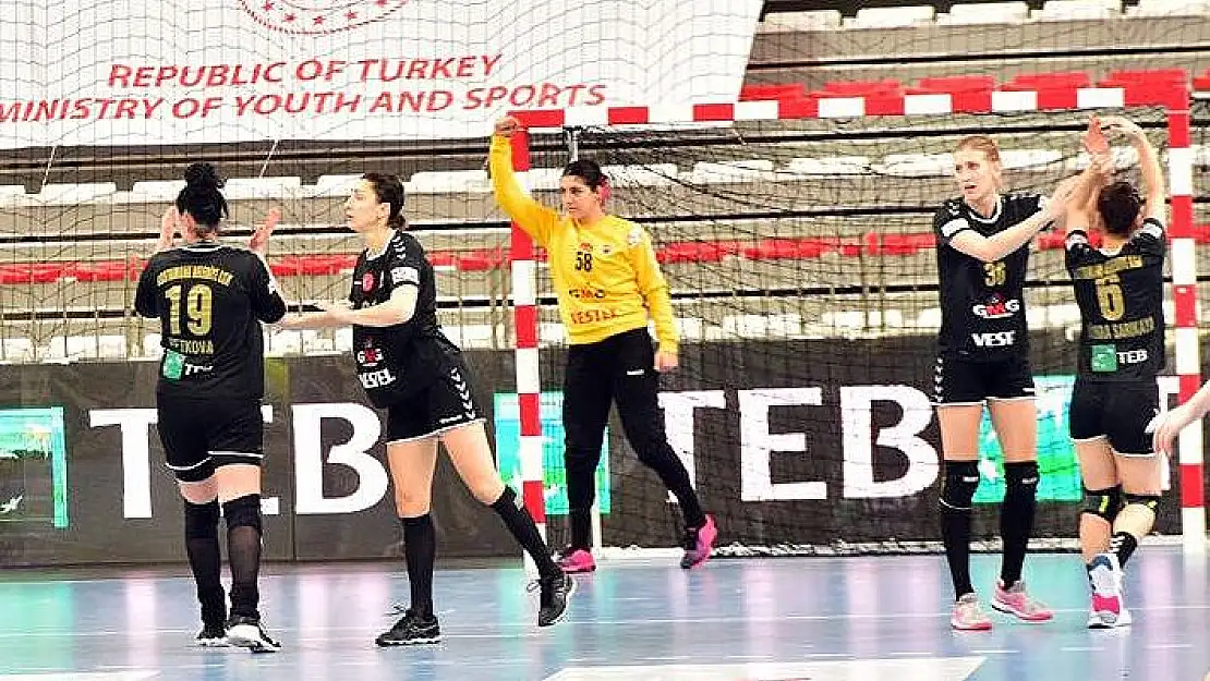 İzmir BŞB GSK – Kastamonu Belediyesi GSK: 18-44