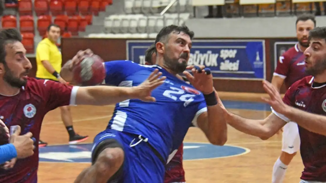 İzmir Büyükşehir Belediyespor – Ormanspor: 27-25