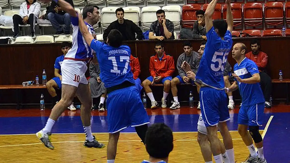 İzmir’de Hedefler Play-Off Üzerine