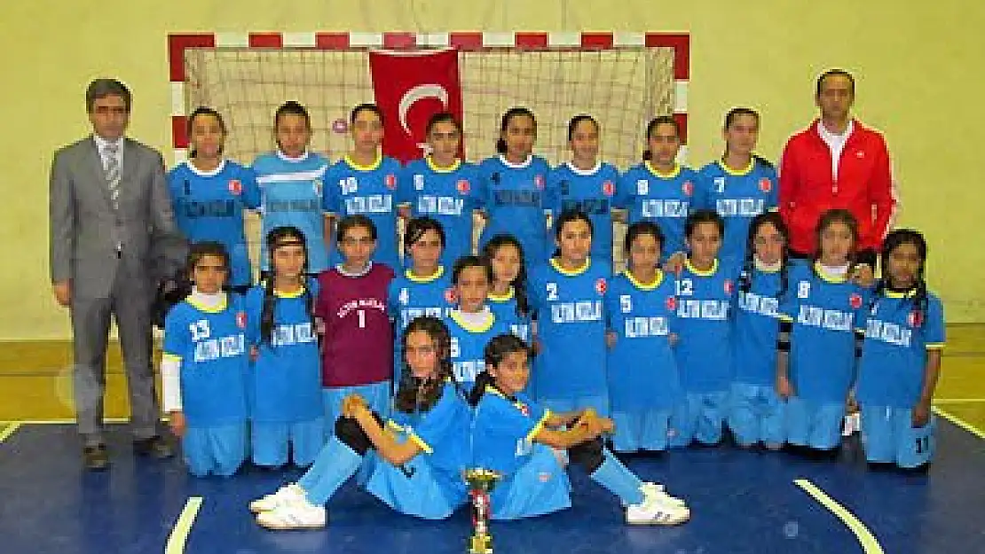 Kahramanmaraş’ın Yıldız Okullu Kızlarda Şampiyonu…