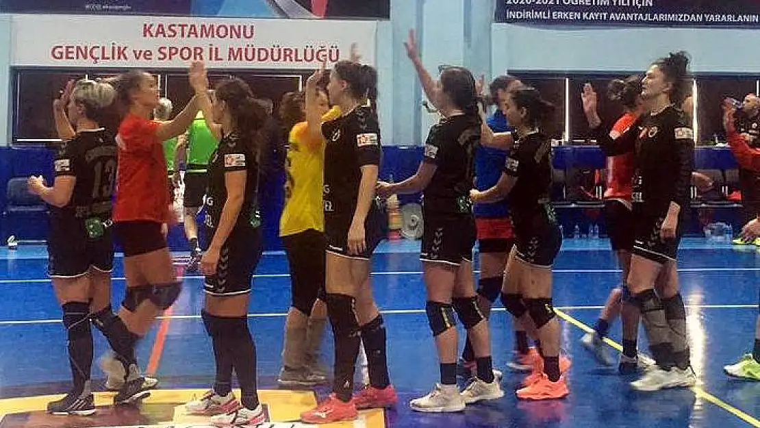 Kastamonu Belediyespor 26-23 İzmir Büyükşehir Belediyespor