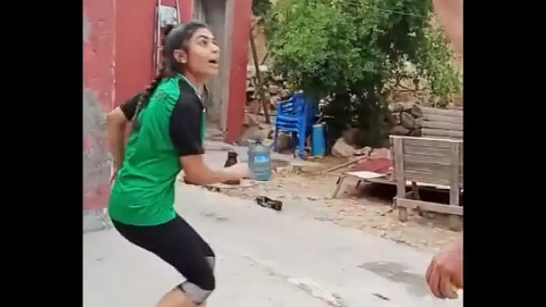 Mardinli Hentbolcu Edibe Yavuz hayallerinin peşinde
