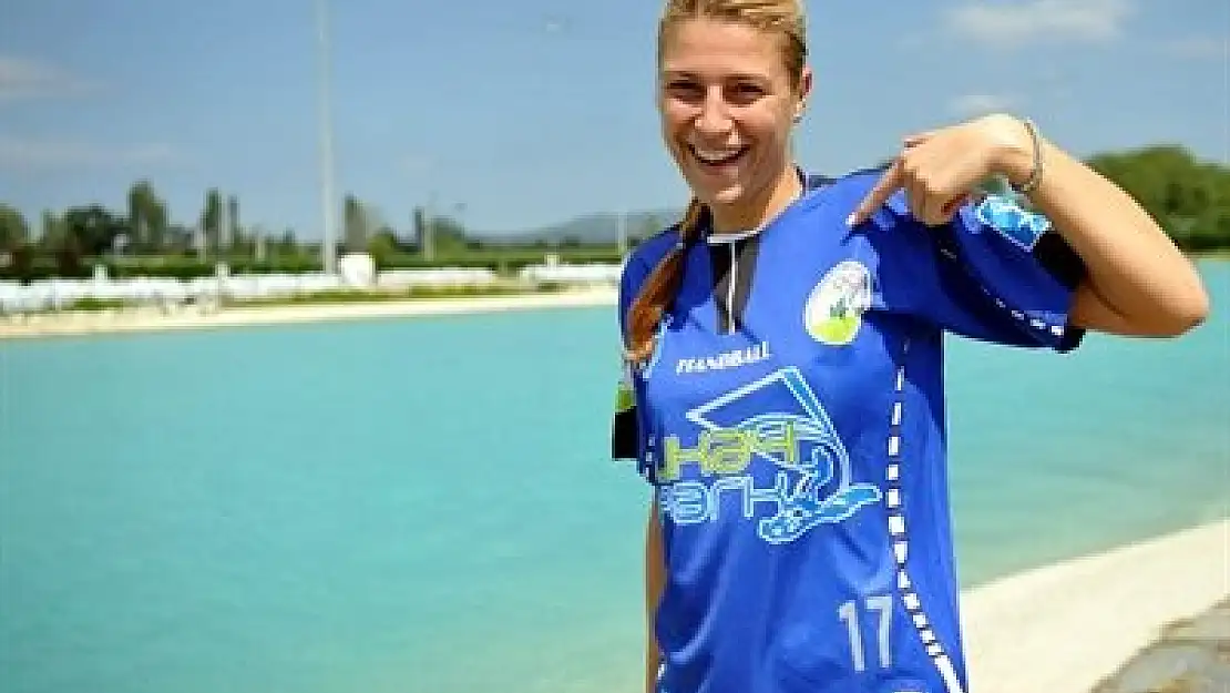 Maria Grbic Osmangazi’ye İmzaladı