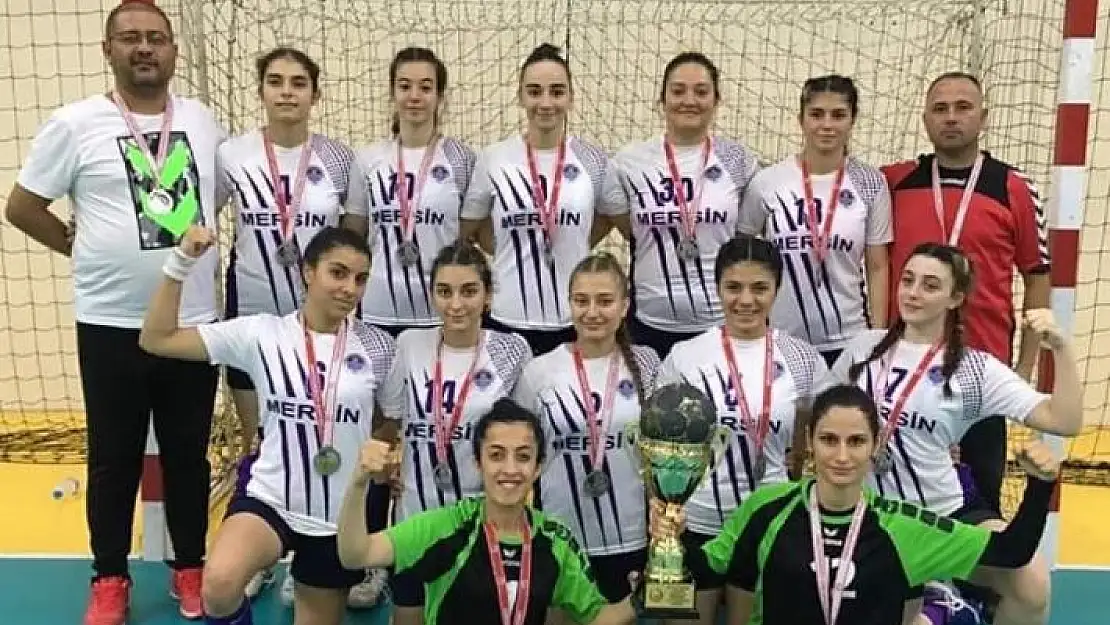 Mersin Büyükşehir Belediyesi 2.ligde mücadele edecek