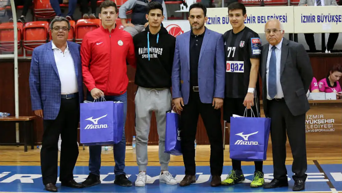 Mizuno Süper Gençler Ligi MVP ödülleri dağıtıldı