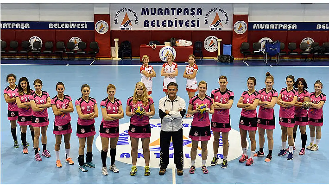 Muratpaşa Belediyesi SK yarı finalde