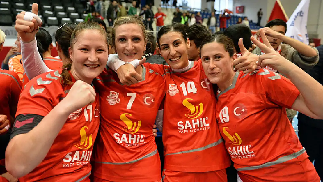 Muratpaşa’dan beş sayı fark
