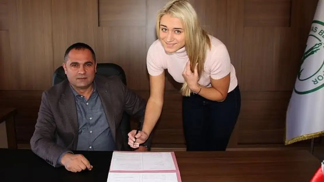 Sivas Belediyesi SK’dan yabancı transferi