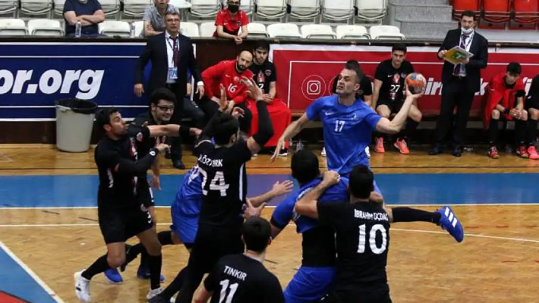 Spor Toto SK – İzmir BŞB BLD GSK: 28-36