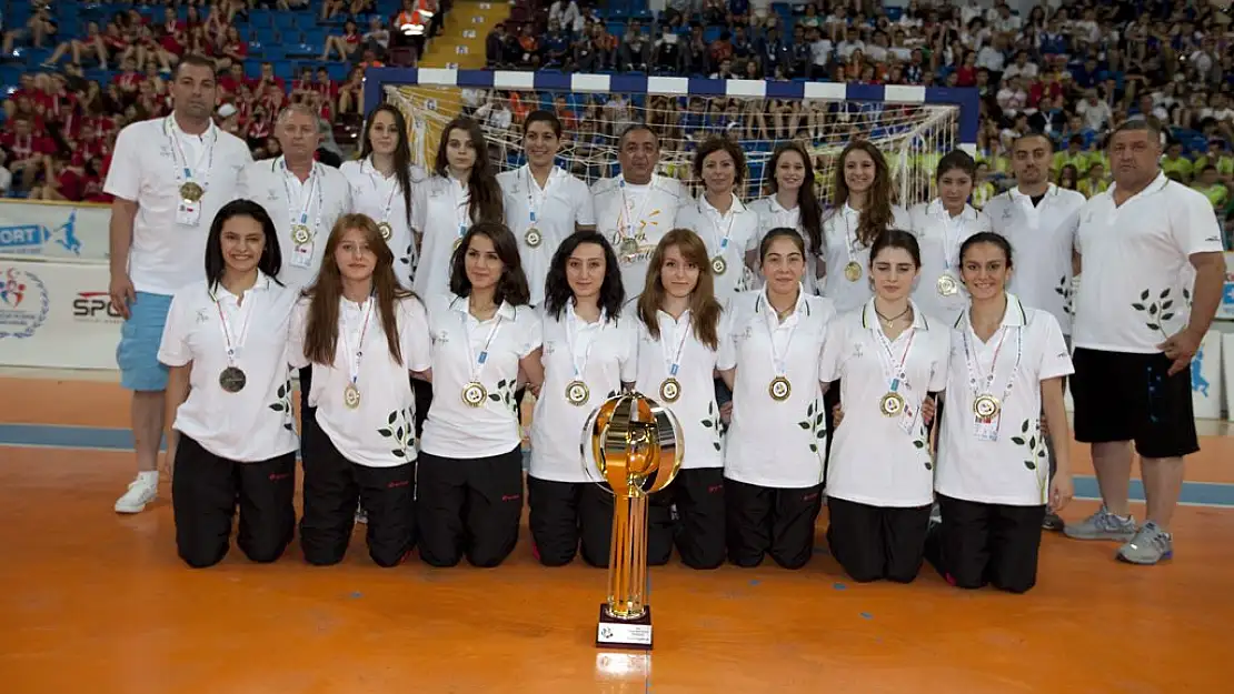 Sporda Marka Okuldan Dünya Şampiyonluğu Yorumu