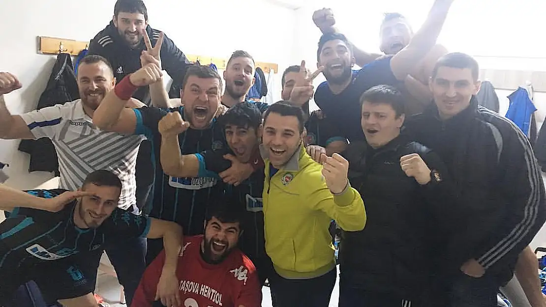Taşova tek sayı farkla