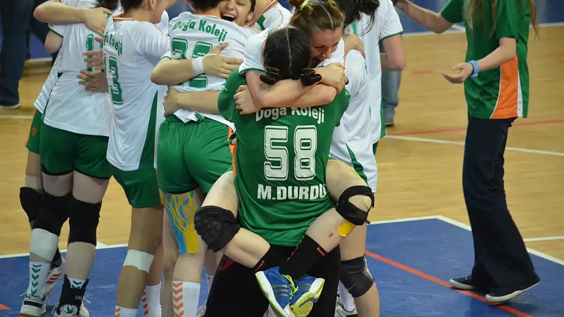 Trabzon Liseler Final Resimleri