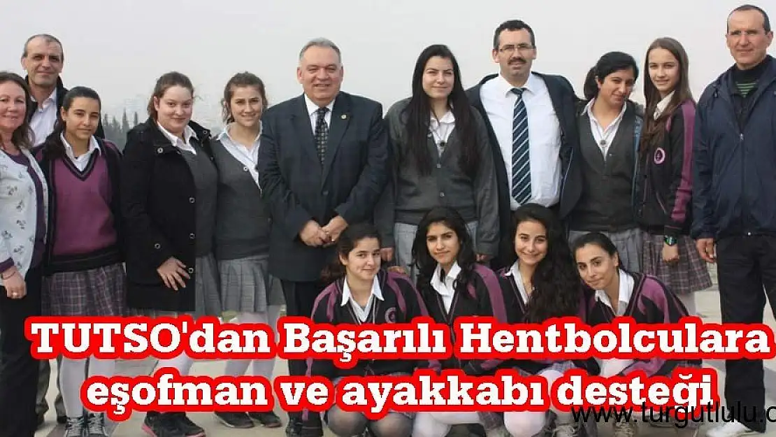 Turgutlu’da Başarılı Hentbolculara Ödül