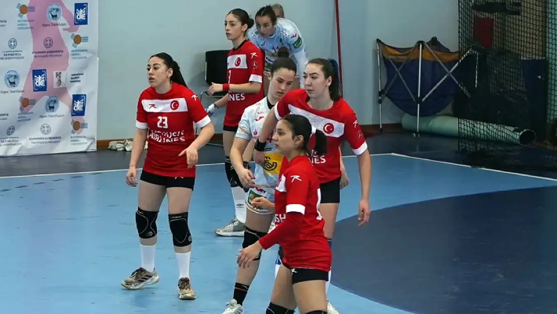 U17 Kız Milli Hentbol Takımımız dördüncü oldu