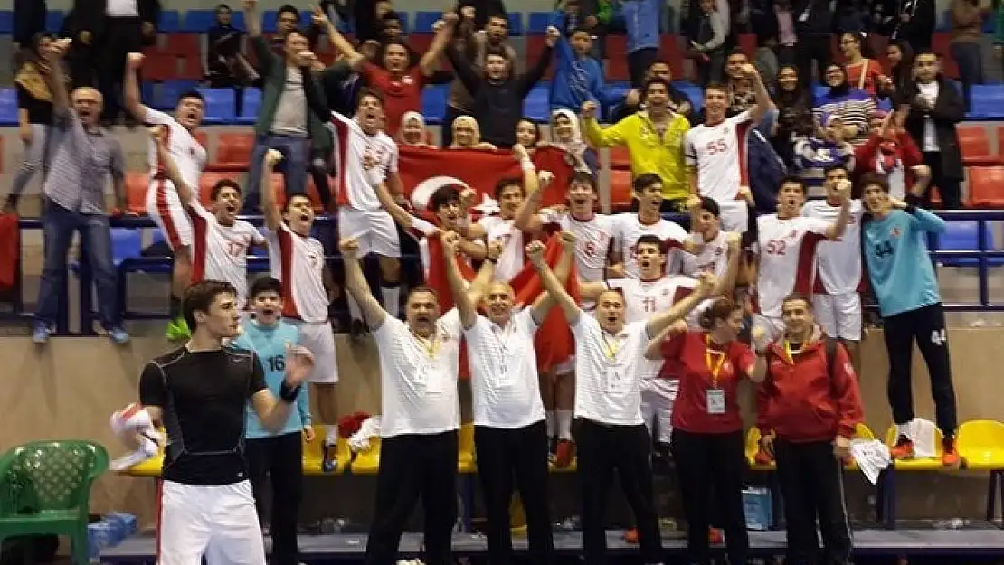U18’ler finalde