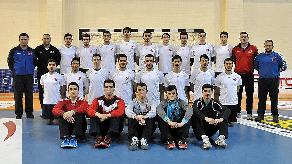 U20’ler Sahne Alıyor