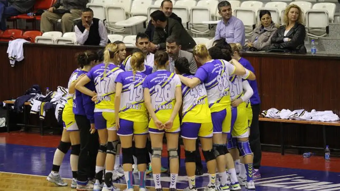 Yenimahalle Belediyespor Yarı Finalde