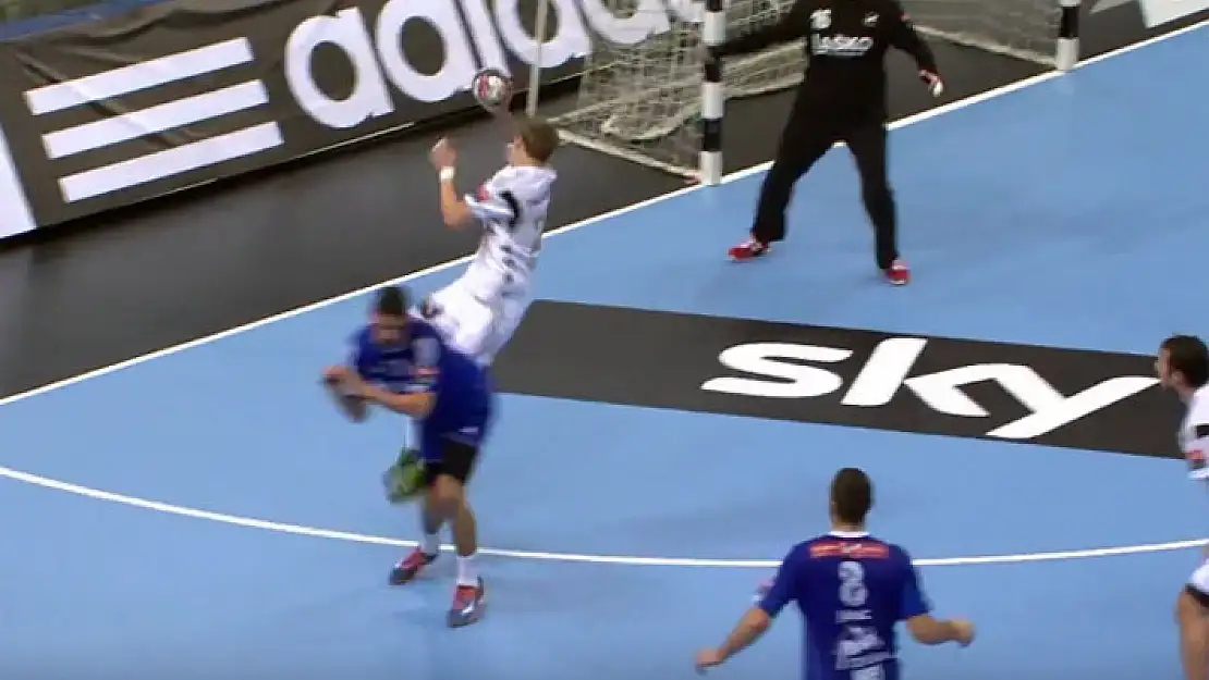 Yok böyle bir gol (Video)