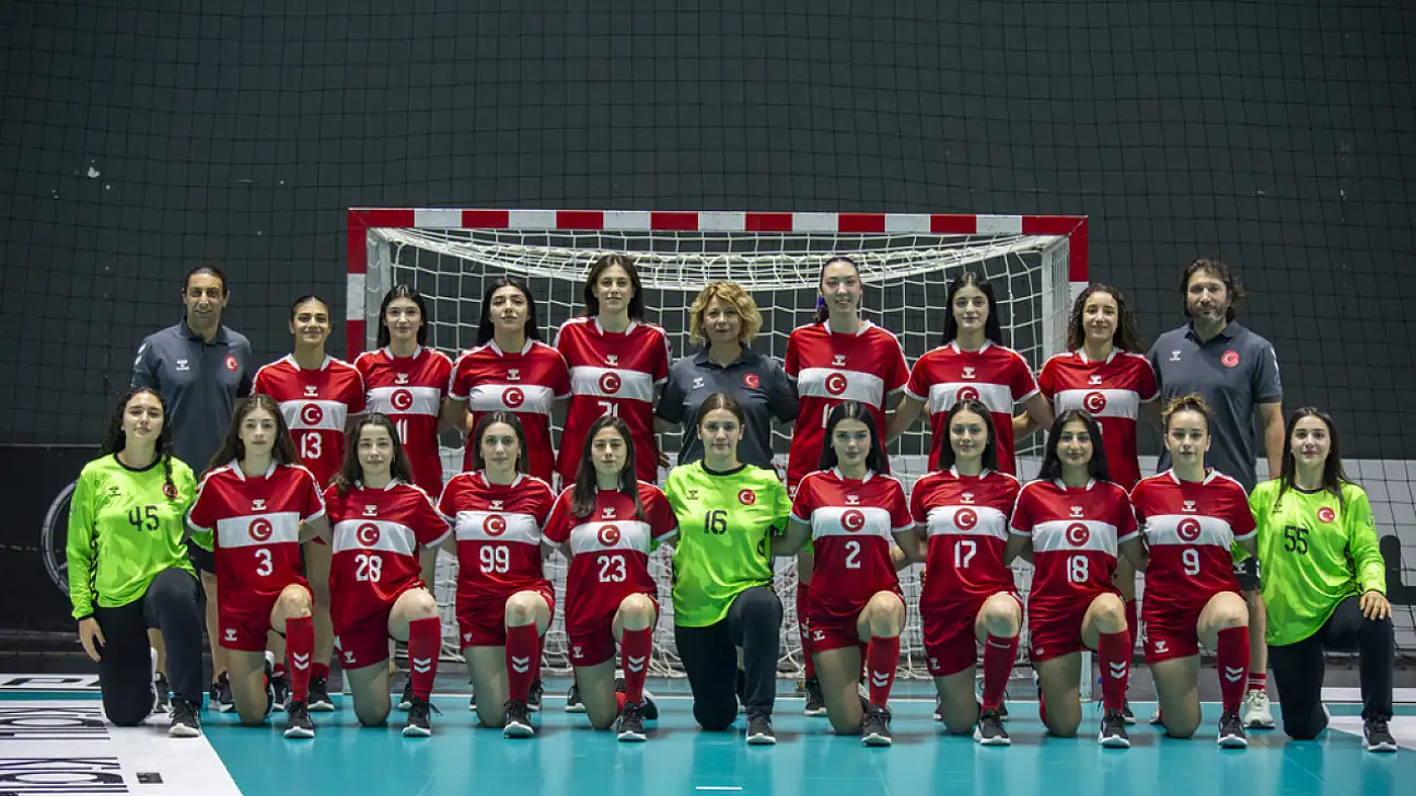 Türkiye, Hollanda'yı Mağlup Etti