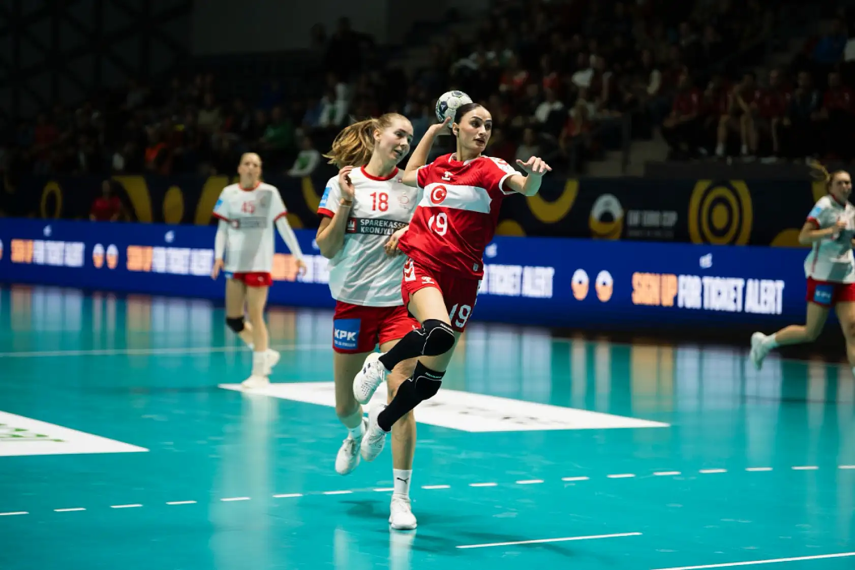 Türkiye - Danimarka I EHF EURO CUP 2. Maçı Fotoğraf Galerisi