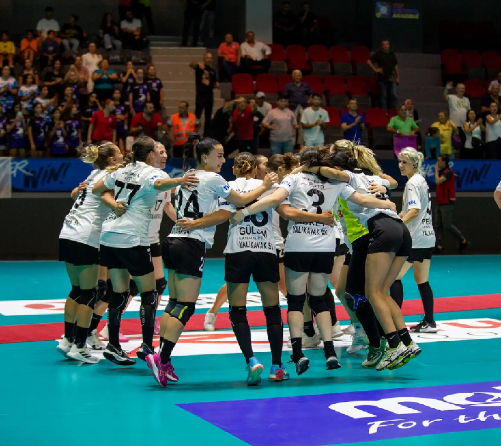 Kadınlar Süper Kupa Armada Praxis Yalıkavak'ın