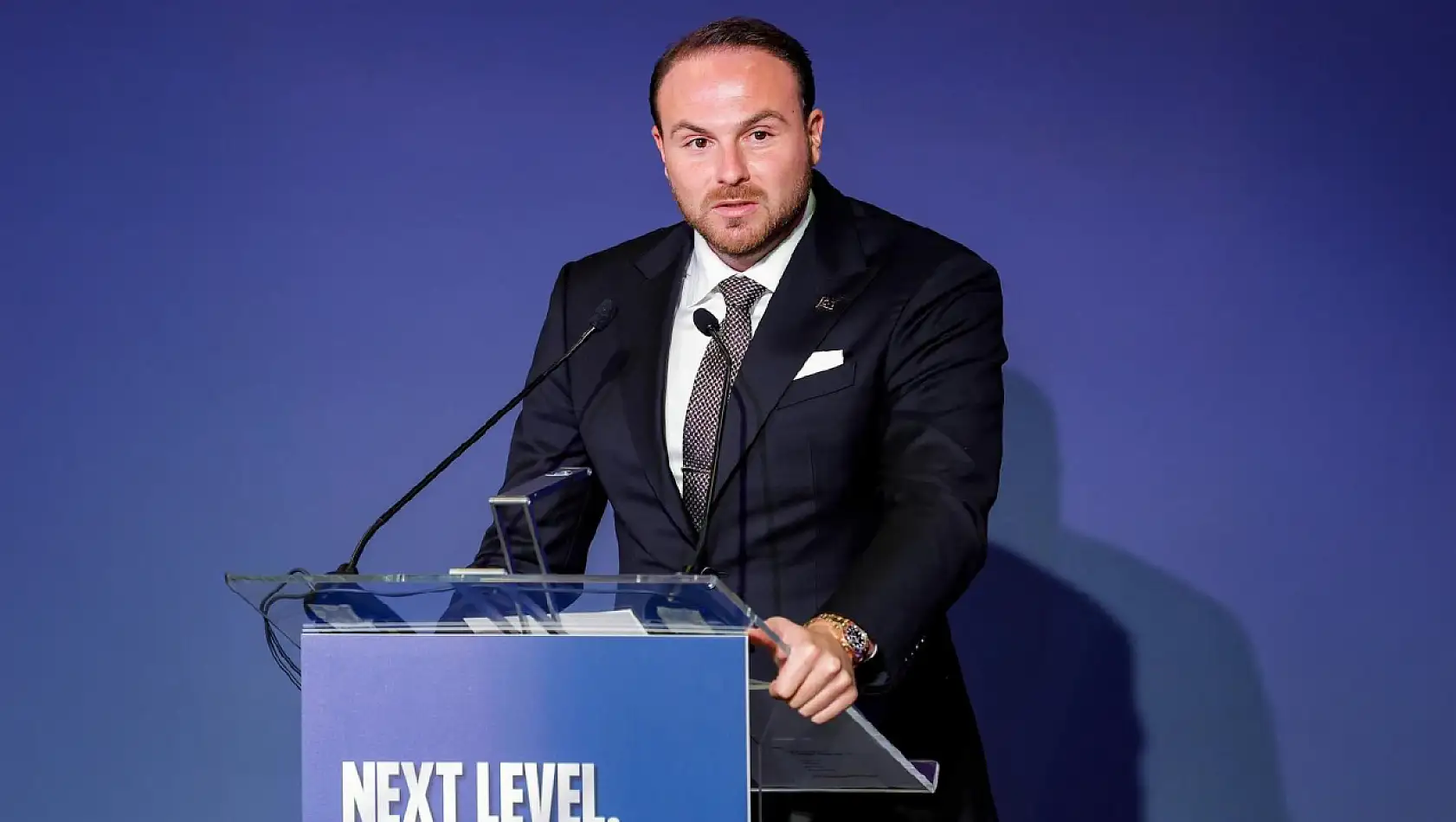 Çebi'ye Üst Düzey Görev