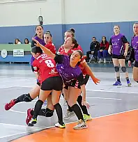 Hentbol Kadınlar 1.Ligi B Grubunda 8.Hafta Sonuçları ve Puan Durumu