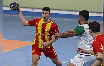 Göztepe hentbolda zirveyi bırakmıyor: Namağlup liderlik devam ediyor