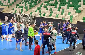 Olaylı Altınpost Giresunspor - Trabzon Büyükşehir Belediyespor Maçının Son Kararları Açıklandı