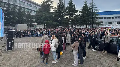 Ordu'da Hentbol İzdihamı! Salon Tamamen Doldu!