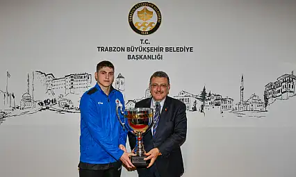 Şampiyonlar Trabzon Belediye Başkanı Ahmet Genç İle Buluştu!
