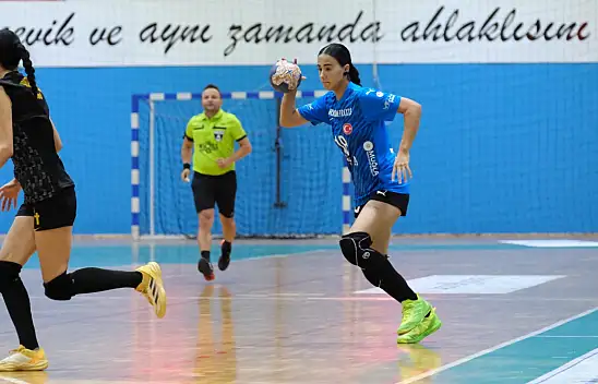 Kadınlar Süper Ligi'nde İkinci Haftanın Lideri: Armada Praxis Yalıkavak!