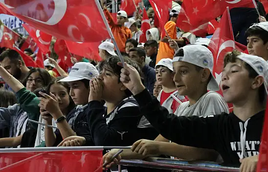Sakarya Seyircisi Harikalar Yarattı