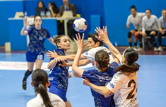 Şampiyon Armada Praxis Yalıkavak