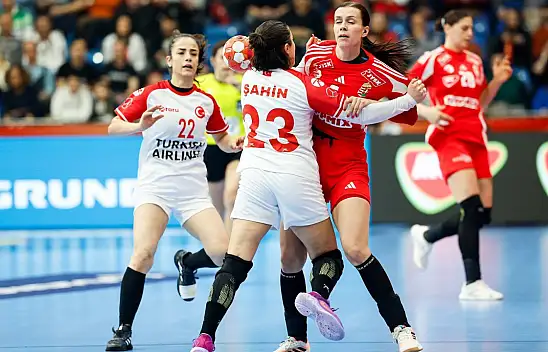 Yasemin Şahin'in Basın Açıklamasında Tüyler Diken Diken Oldu