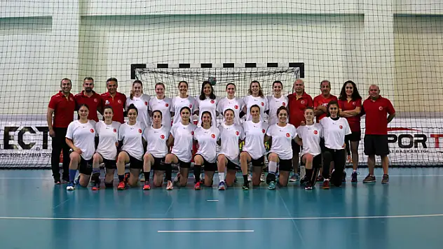 19 Yaş Milliler II. Klasmanda üçüncü oldu