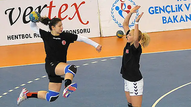 A Milliler hazırlıklarına devam ediyor