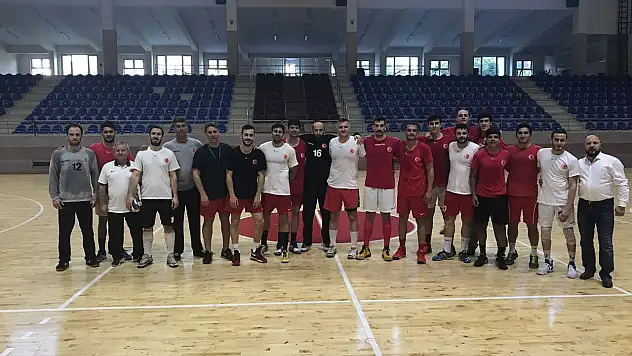 A Millilerin hazırlığı devam ediyor