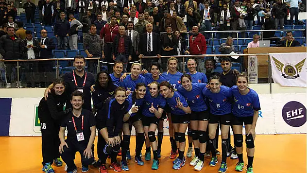 Altın Kanatlı Melekler Almanya’da uçaçacak